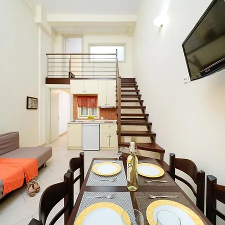 Thassos Neorion Apartmán *